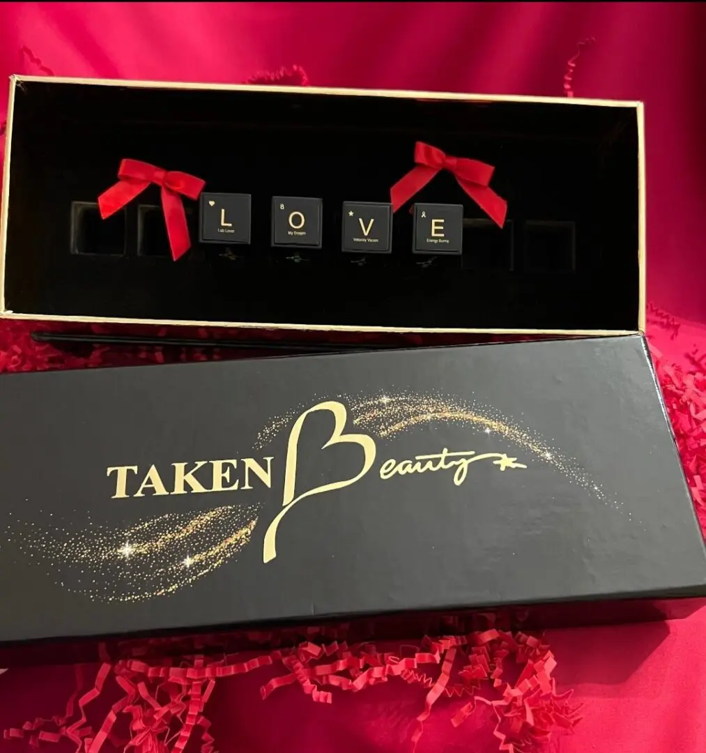TAKENBeauty Valentines Edition, Love Luxury Box