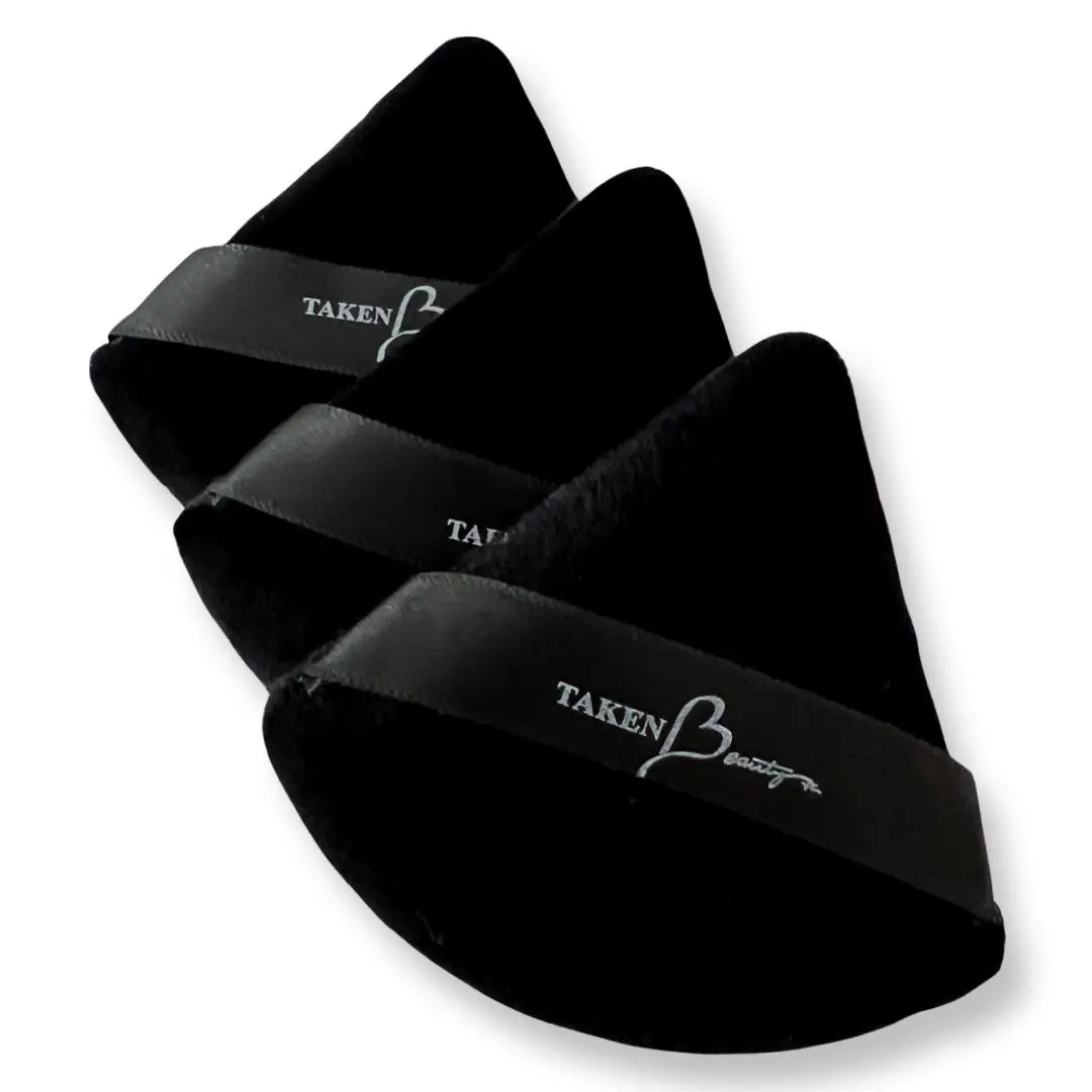 1 PC - TRIANGLE POWDER PUFF BLACK – Beauty Glazed PK